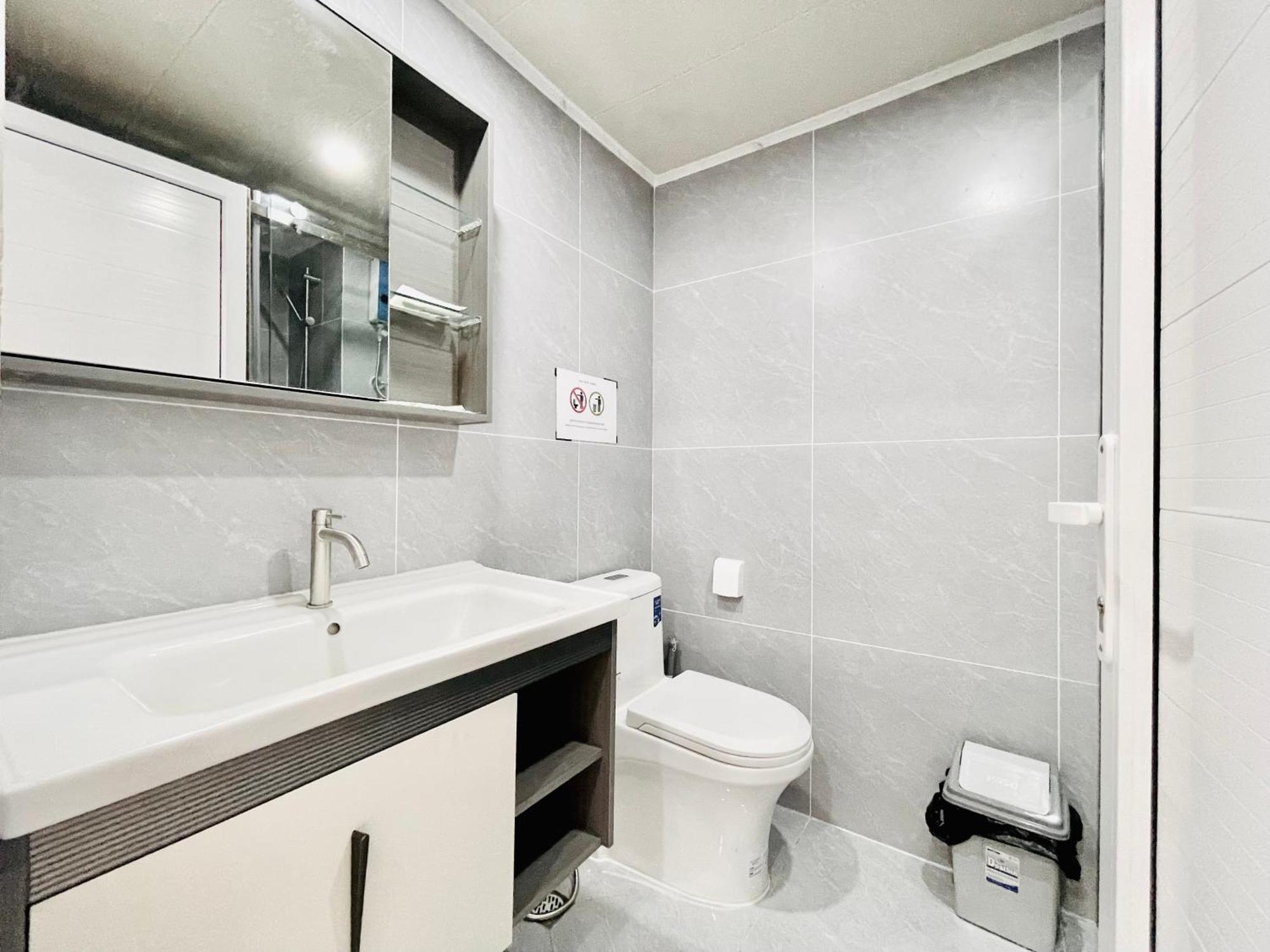 Real Hope Apartments Phnom Penh - Free Laundry Buitenkant foto